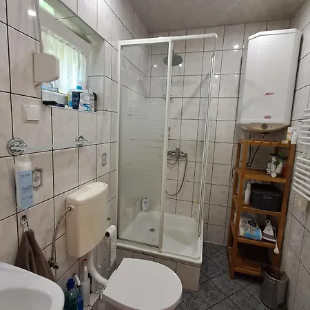 Alojamento de Turismo Selvagem Górski W Lipowej W Beskidzie żywieckim *